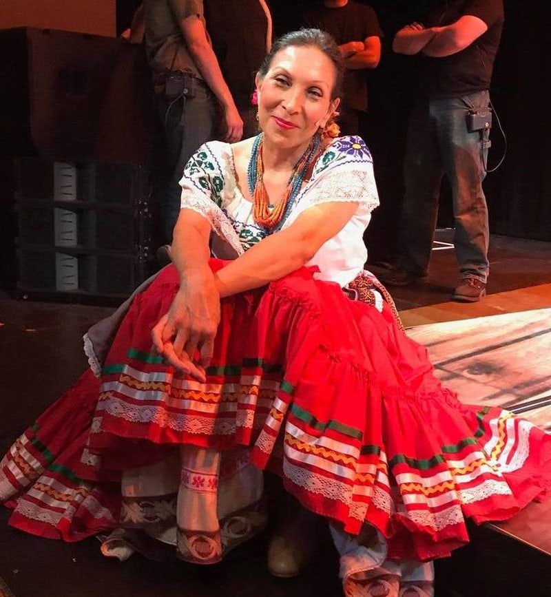 2-2018_1_800x867_acf_cropped Suzanna Guzmán